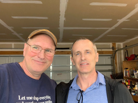 Image of Bill Alexander (right) from BillsBilliards.com and Mike Berenzy (left) from Palmetto Cues. 