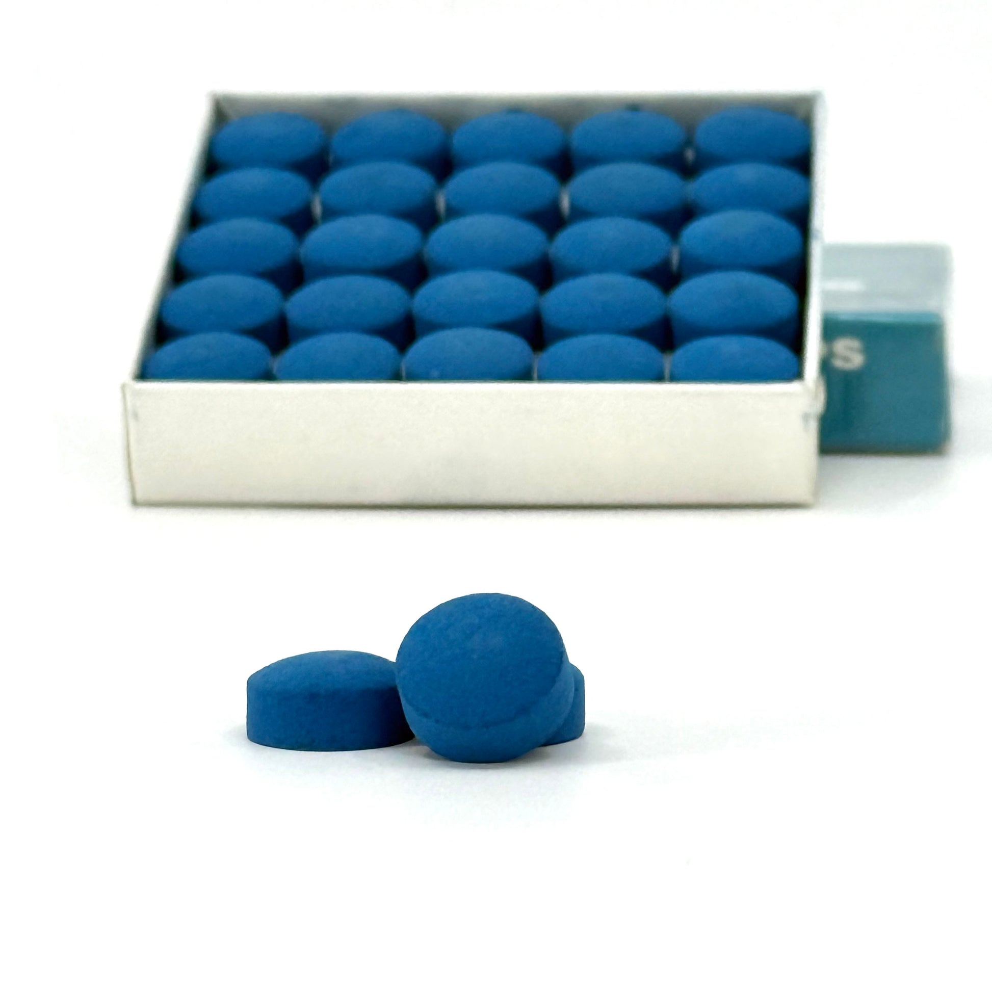 Image of 3 Blue Knight Cue Tips – 14mm soft blue pressed leather tip made in the USA by Tweeten Fibre. In front of a box of 50. 